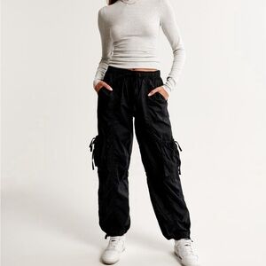 Abercrombie & Fitch parachute utility pants small black 100% cotton